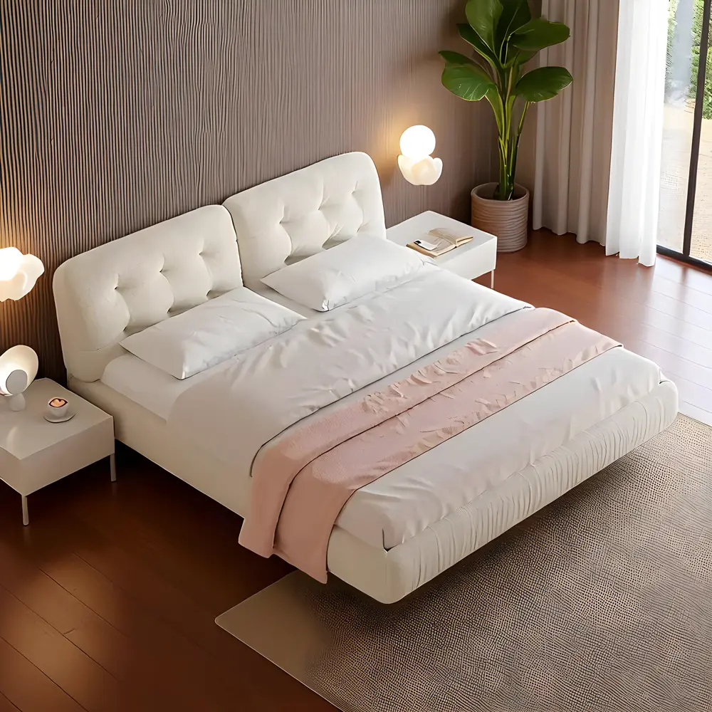Daizia Boucle Bed